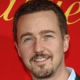 Casting : Ed Norton dans Modern Family, Crash, Ugly Betty, Private Practice