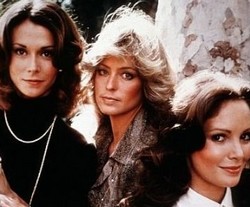 Drôles de dames (1976)